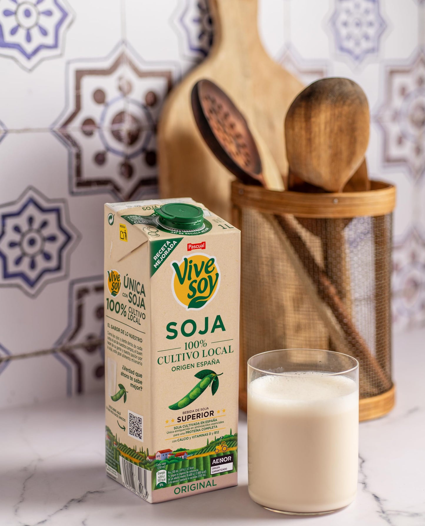 Vivesoy - Bebida Vegetal de Soja 100% Cultivo Local - Brik 1L