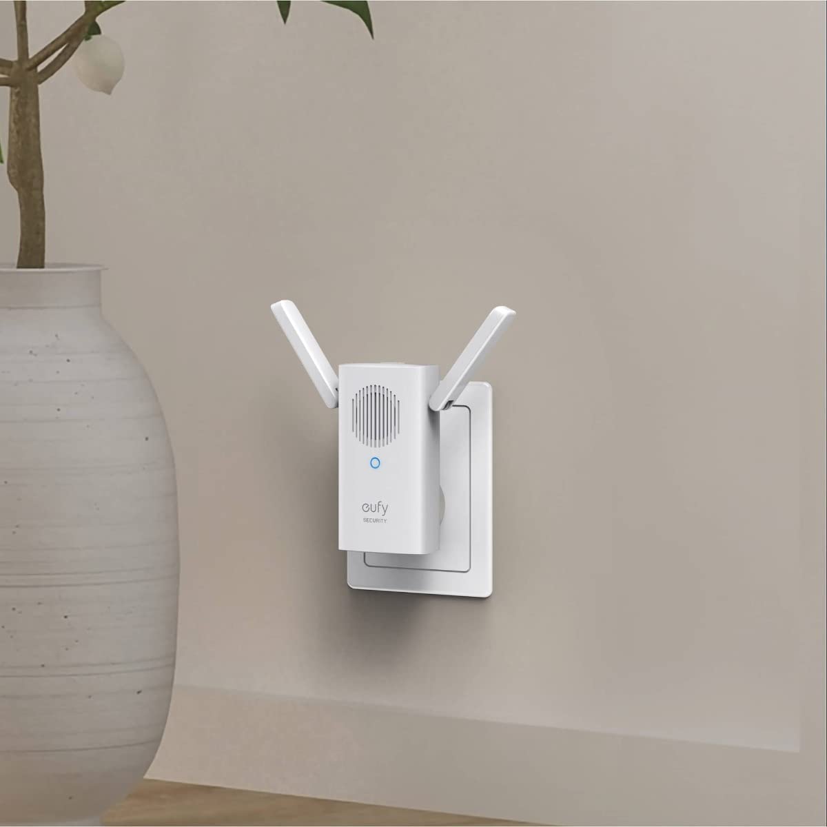 eufy Security - Timbre de video (alimentado por batería) con timbre, 1080p, duración de la batería de 120 días, fácil instalación, almacenamiento local cifrado, sin tarifas mensuales (requiere tarjeta