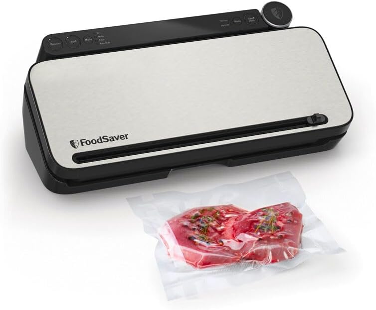 FoodSaver Envasadora al vacío Premium | Maquina de envasar al vacio con cánula con adaptador para recipientes integrada, 1 Rollo, 4 bolsas & 4 bolsas con cierre tipo zip [VS3190X]