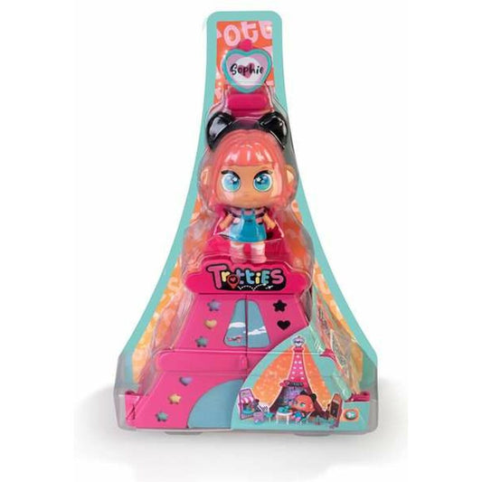 Trotties - Mini Sophie in Paris, Set de Juguete con Torre Eiffel Rosa, 1 Mini muñeca y Muchos Accesorios, con 3 escenarios y Pegatinas para Decorar, Regalo + 3 años, Famosa (TFT07000)