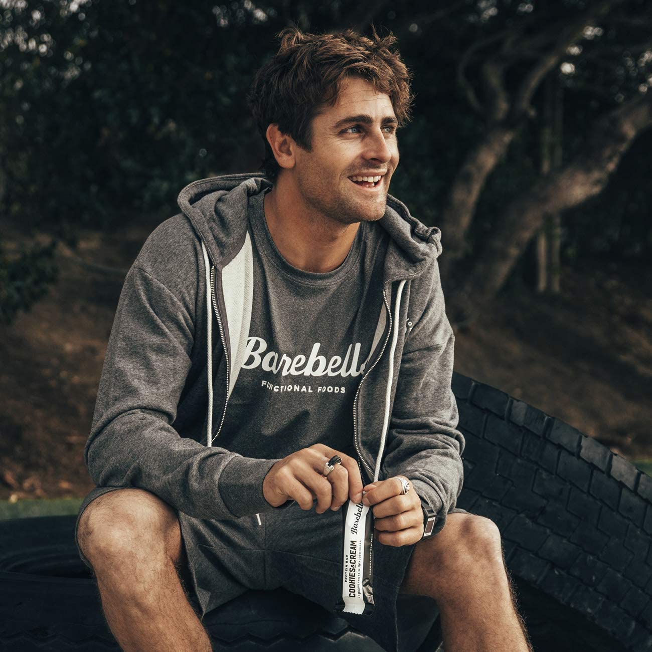 Barebells - Barritas Proteína - 20g Protein x Bar - Baja en azúcar y Calorías - Sin Aceite de Palma - Cookies and Cream (12 Barritas x 55g)