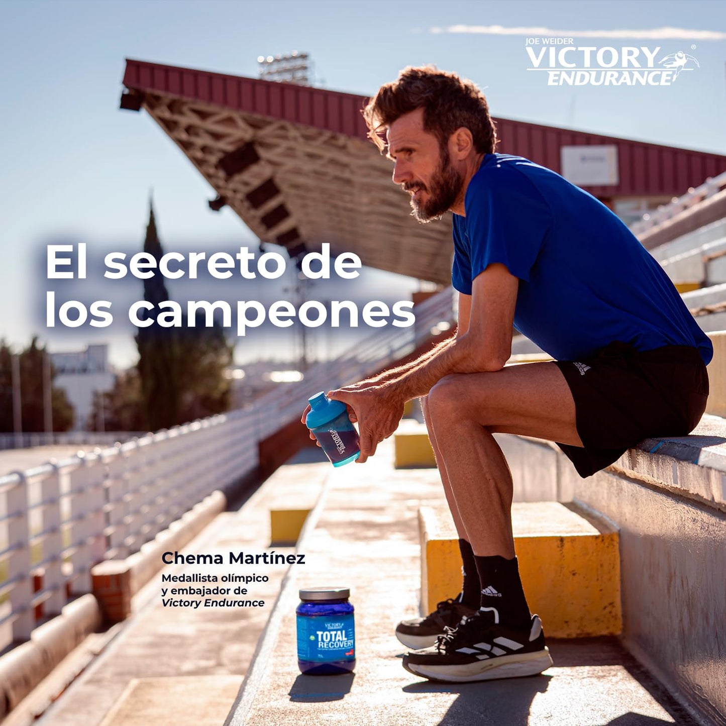 Victory Endurance Total Recovery (1250g) Sabor Sandía, Preparado Bebida Post-Entreno de Carbohidratos Electrolitos y Proteínas, Con BCAA 2:1:1, 12 Vitaminas y 9 Minerales, Recuperación Rápida