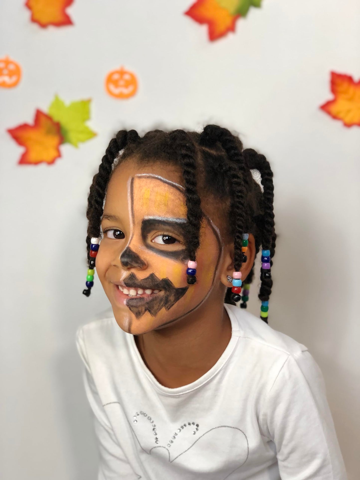 CARIOCA Mask Up Calabaza, Kit de Pintura Facial para Niñas, Barras de Maquillaje Ideal para Navidad, Halloween, Carnaval y Fiestas - 3 Colores y 2 Tutoriales - Dermatológicamente Testado
