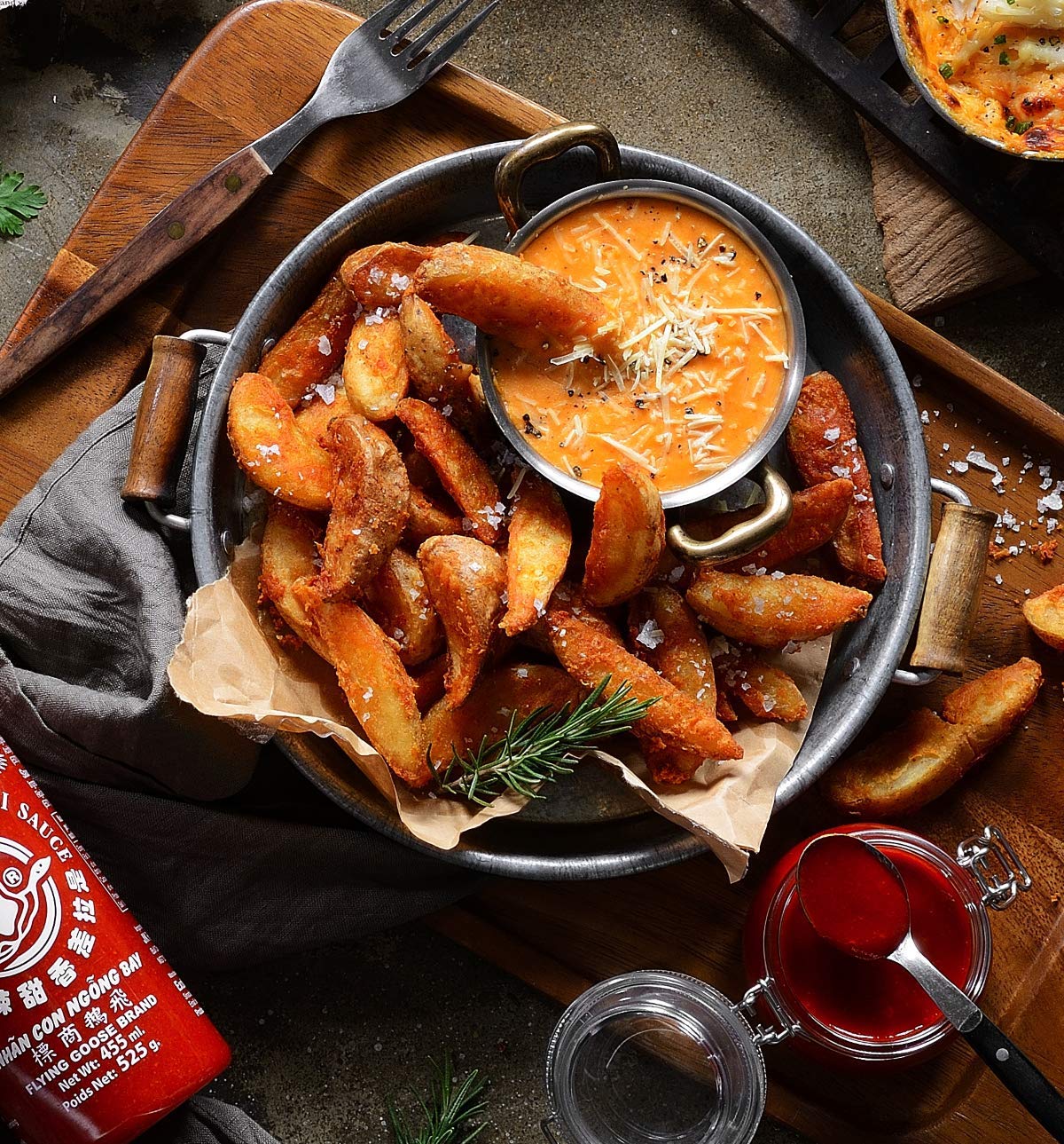 Flying Goose, Salsa de chile (Sriracha, picante) ,730 ml (Paquete de 2)