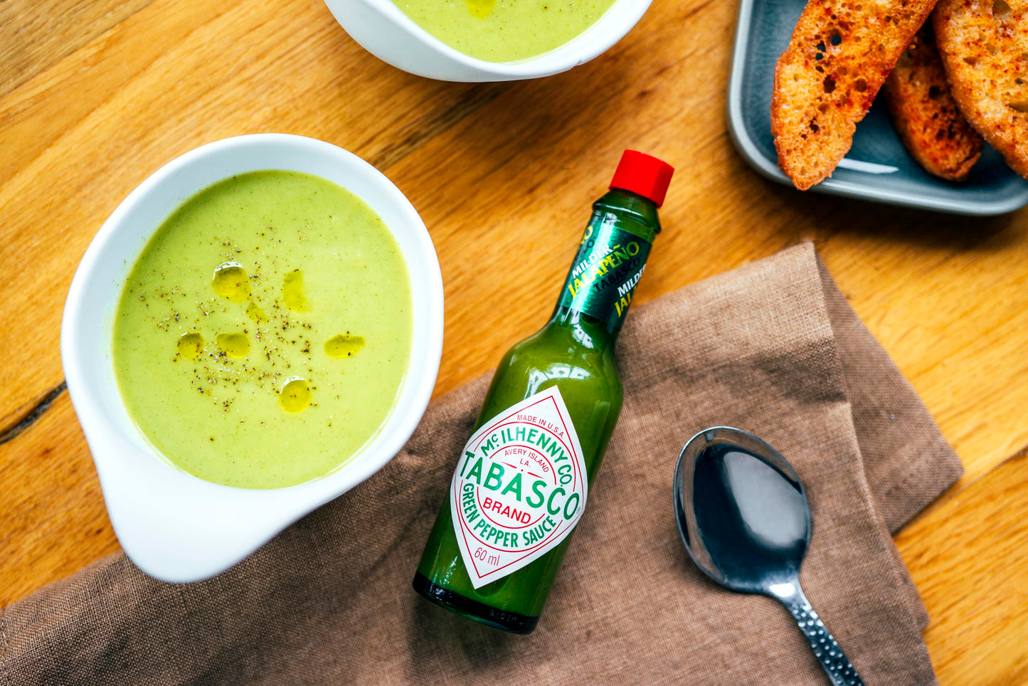 Tabasco - Verde, Salsa Picante Sabor Suave, Elaborada Con Chiles Jalapeños, Producto Típico Cocina Tex-mex, 60 Mililitro